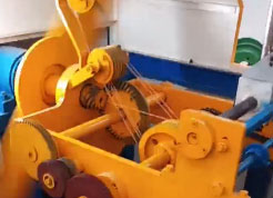 安裝在山西弘大特種電纜有限公司 束絲機CS500BE型試機現(xiàn)場（反向）