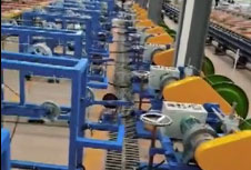 安裝在 河南明鎂鎂業(yè)科技有限公司升降式收線機(jī)SSX630型12臺(tái) 雙向調(diào)節(jié)計(jì)米機(jī)SXTM200型12臺(tái) 生產(chǎn)現(xiàn)場(chǎng)