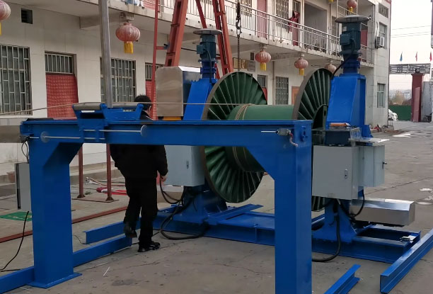 野外用電纜收卷成盤機(jī)YSP2500型試機(jī)現(xiàn)場(chǎng)